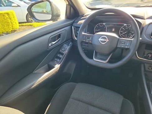 Certified 2026 Nissan Rogue SV image 19