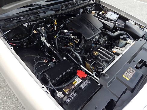 Used 2009 Mercury Grand Marquis LS image 24