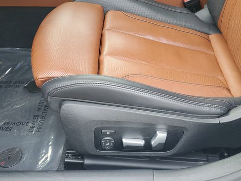 Certified 2023 BMW M850i Gran Coupe xDrive image 9