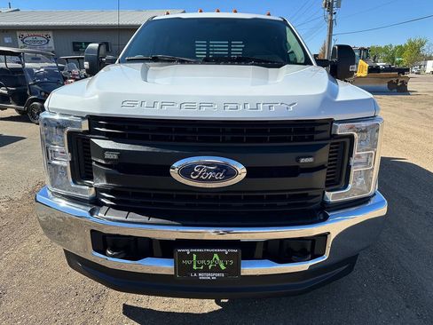 Used 2018 Ford F350 XL w/ Power Equipment Group AWD/4WD image 8