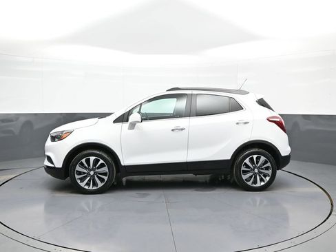 Used 2021 Buick Encore Preferred w/ Safety Package II AWD/4WD image 9
