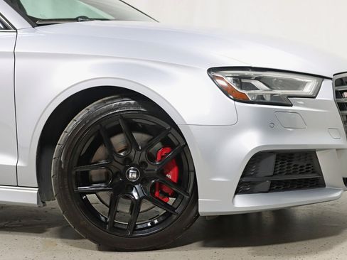 Used 2019 Audi S3 Prestige AWD/4WD image 5