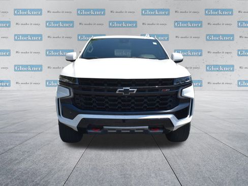 Used 2023 Chevrolet Suburban Z71 w/ Luxury Package AWD/4WD image 2