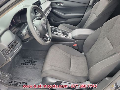 Used 2025 Honda Accord LX image 10