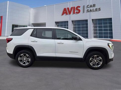 Used 2025 GMC Terrain Elevation AWD/4WD image 5