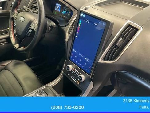 Used 2022 Ford Edge ST-Line w/ Cold Weather Package image 37