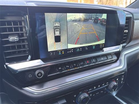 Certified 2023 Chevrolet Silverado 1500 High Country w/ High Country Premium Package image 15