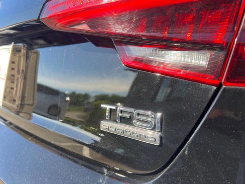 Used 2017 Audi A4 2.0T Premium AWD/4WD image 25