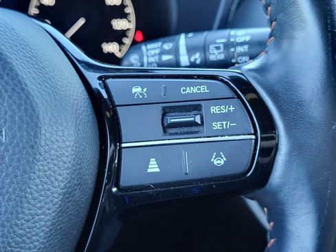 Used 2023 Honda HR-V Sport image 11