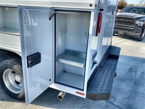 New 2024 Chevrolet Express 3500 w/ Power Convenience Package image 50