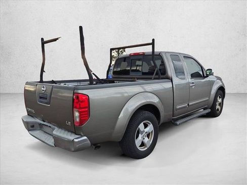 Used 2005 Nissan Frontier LE w/ (H02) Audio Pkg RWD image 4