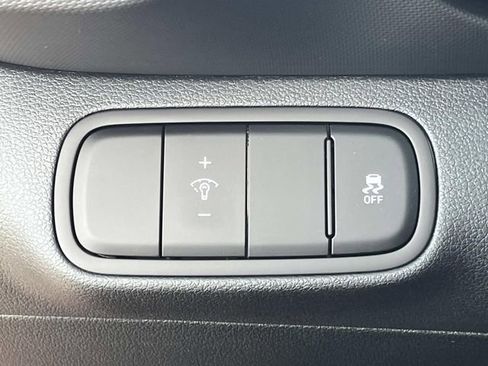 New 2026 Hyundai Venue SEL FWD image 25