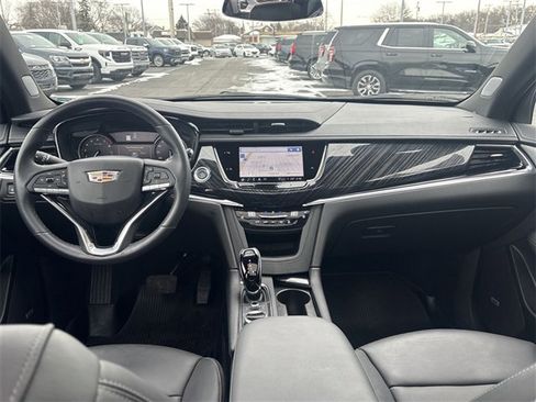 Certified 2024 Cadillac XT6 Premium Luxury w/ LPO, Floor Liner Package image 21