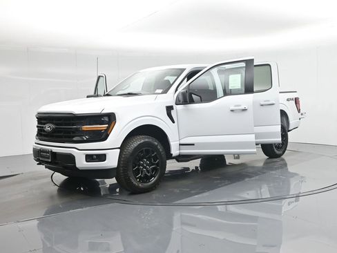 New 2025 Ford F150 XLT w/ Equipment Group 301A Standard image 34