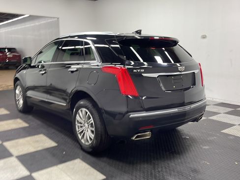 Used 2018 Cadillac XT5 Luxury w/ Driver Awareness Package FWD image 16