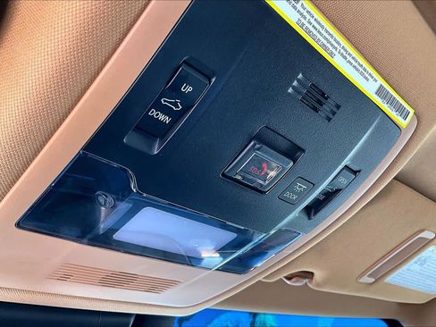 Certified 2024 Lexus ES 350 w/ Premium Package FWD image 33