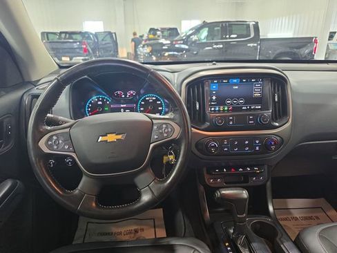 Used 2019 Chevrolet Colorado Z71 AWD/4WD image 10