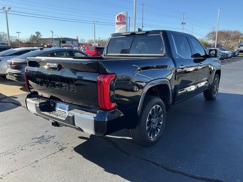 Used 2025 Toyota Tundra Limited image 18
