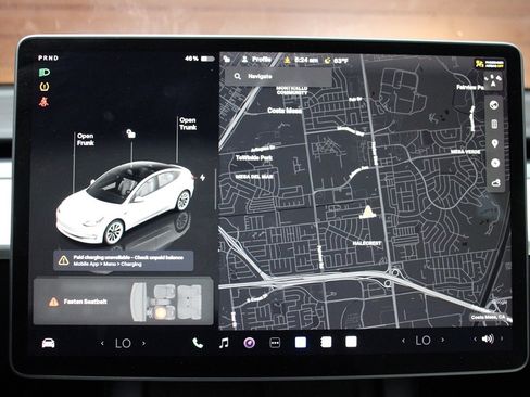 Used 2022 Tesla Model 3 Standard Range image 29