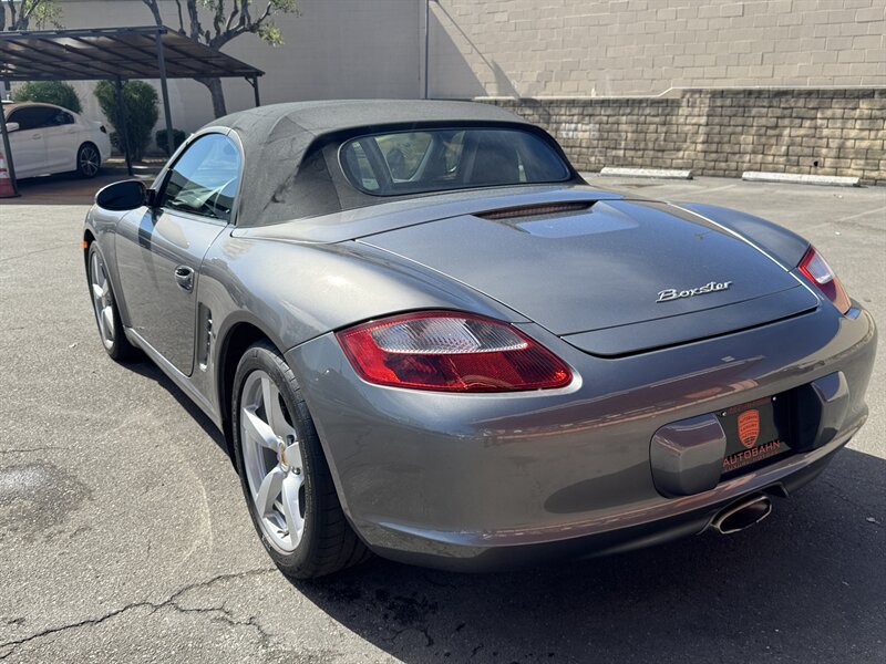 Used 2008 Porsche Boxster RWD image 11
