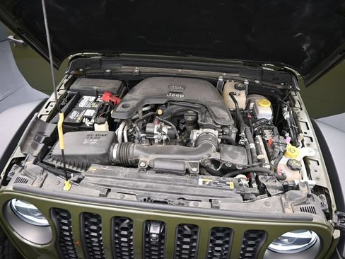 Used 2021 Jeep Wrangler Unlimited Rubicon AWD/4WD image 22