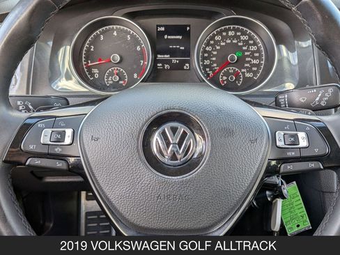 Used 2019 Volkswagen Golf Alltrack S image 12