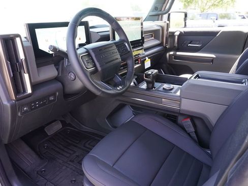 New 2025 GMC Hummer EV 3X image 16