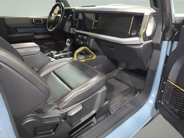 Used 2023 Ford Bronco Badlands AWD/4WD image 15