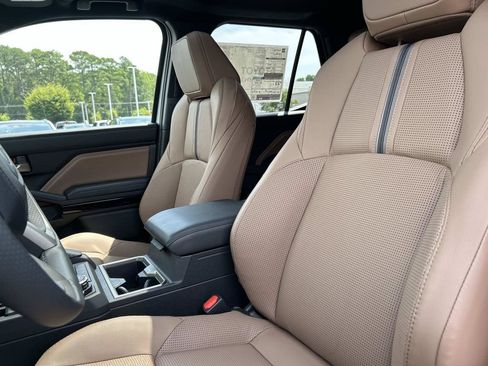 New 2026 Toyota 4Runner Limited AWD/4WD image 28