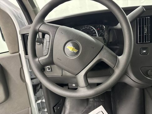 New 2024 Chevrolet Express 3500 Extended RWD image 14