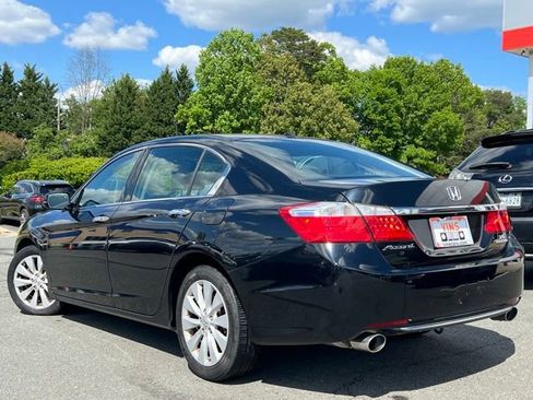 Used 2014 Honda Accord Touring image 10