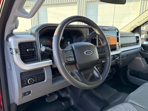 Certified 2025 Ford F350 XLT w/ Black Appearance Package AWD/4WD image 36