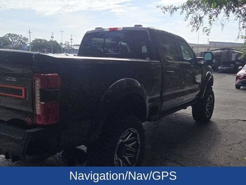 Used 2024 Ford F250 Lariat w/ Lariat Ultimate Package AWD/4WD image 4