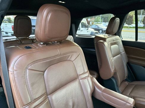 Used 2021 Lincoln Aviator Reserve w/ Equipment Group 201A AWD/4WD image 24