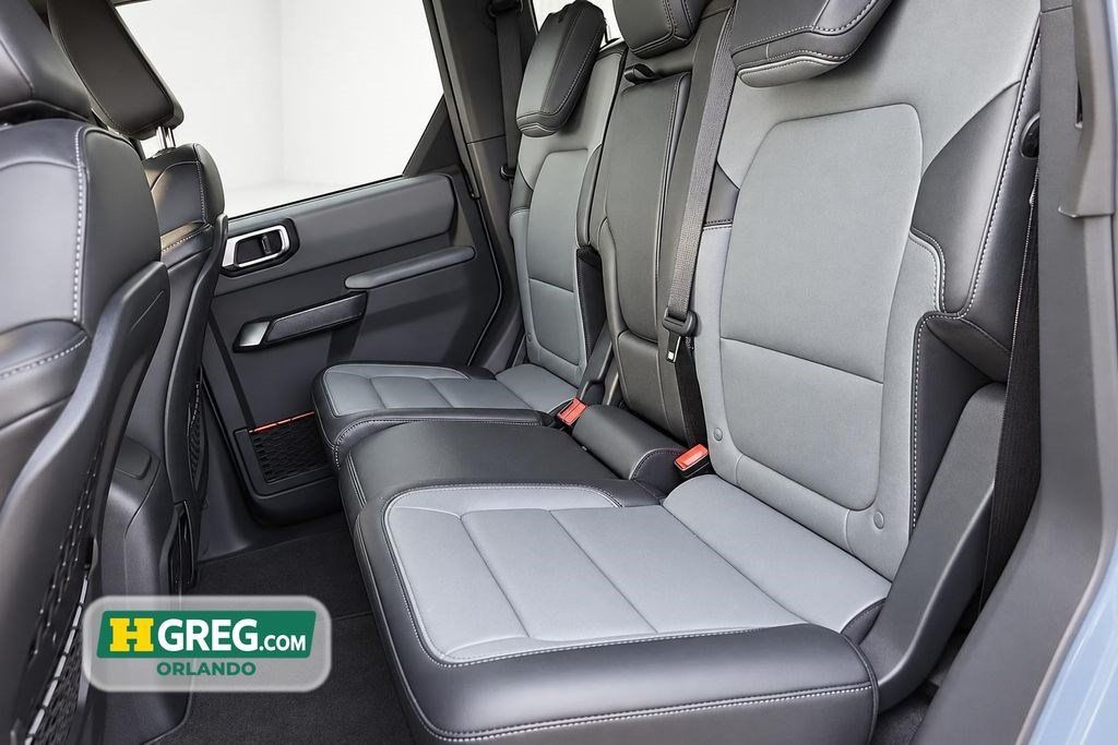 Used 2024 Ford Bronco Everglades AWD/4WD image 11
