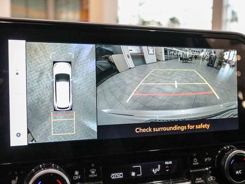 New 2026 Toyota Highlander Limited image 26