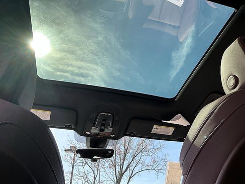 Used 2025 Audi Q5 e Premium image 26