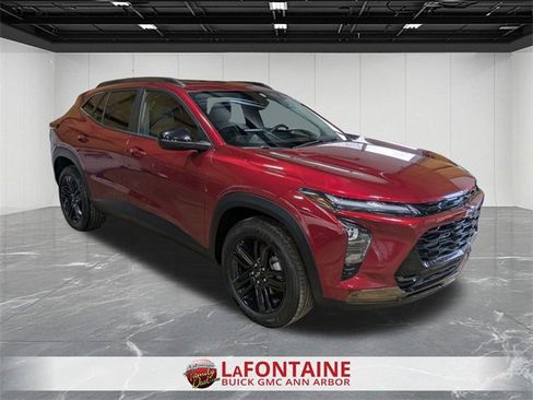 Certified 2024 Chevrolet Trax ACTIV w/ Sunroof Package image 7