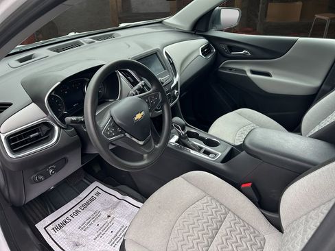 Certified 2024 Chevrolet Equinox LS w/ LS Convenience Package AWD/4WD image 12