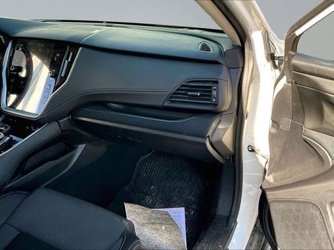 Used 2020 Subaru Outback Premium AWD/4WD image 19