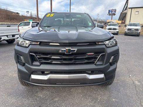 Used 2025 Chevrolet Colorado Trail Boss image 8