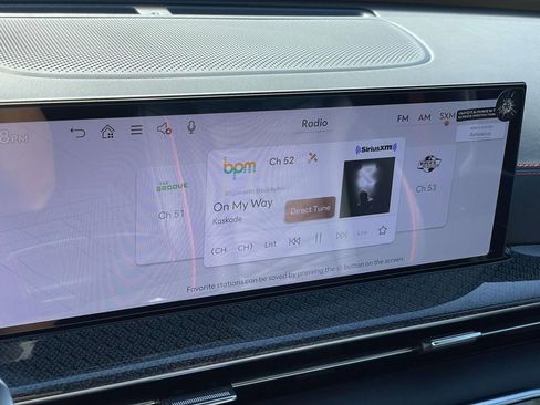 New 2026 Genesis GV80 3.5T e-SC AWD/4WD image 13