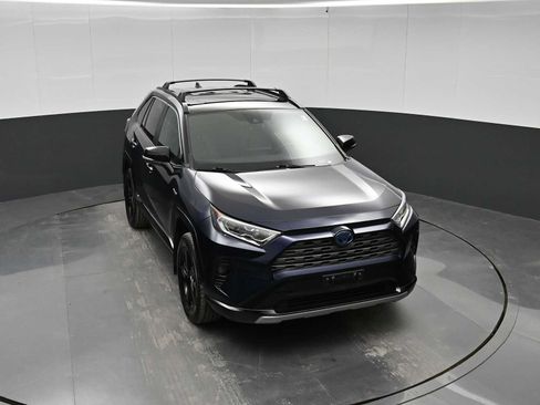 Used 2021 Toyota RAV4 XSE AWD/4WD image 24