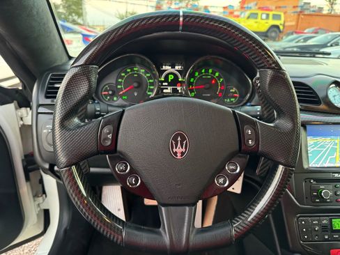 Used 2013 Maserati GranTurismo Sport image 32