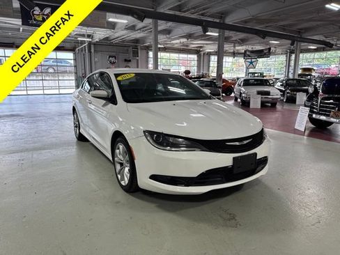Used 2015 Chrysler 200 S w/ Navigation & Sound Group I AWD/4WD image 7