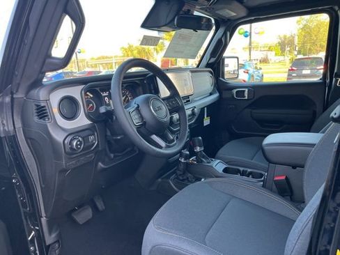 New 2026 Jeep Gladiator Sport image 7