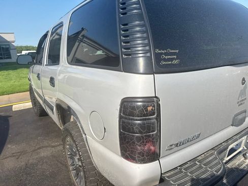 Used 2005 Chevrolet Tahoe LS RWD image 6