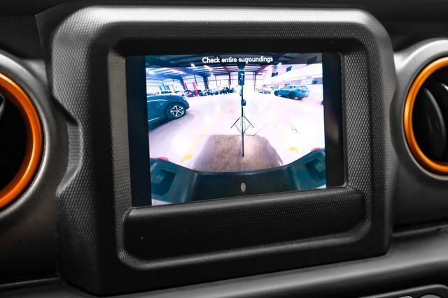 Used 2021 Jeep Gladiator Mojave AWD/4WD image 24