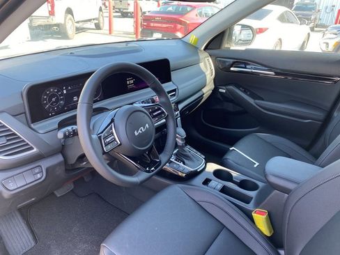 New 2026 Kia Seltos SX image 14