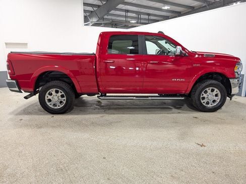 Used 2022 RAM 2500 Laramie AWD/4WD image 2